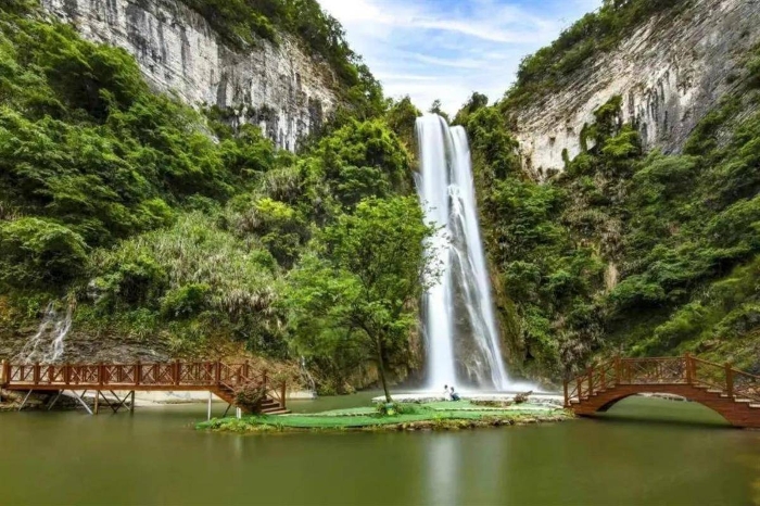 滴水涯旅游区